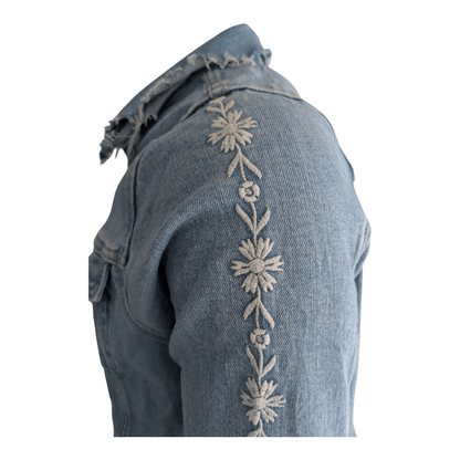 Levi’s Women’s Denim Trucker Jacket Distressed Embroidered Floral Blue 2X Plus - USASTARFASHION