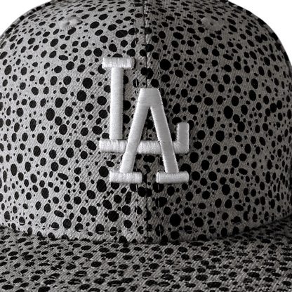 Los Angeles Dodgers Cap - New Era Fitted Hat with Abstract Dot Design, Size 7 3/8 Black & Grey - USASTARFASHION