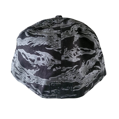 New Era x Crooks & Castles 59FIFTY Fitted Hat - Black Tiger Camo - Size 7 1/4 - USASTARFASHION