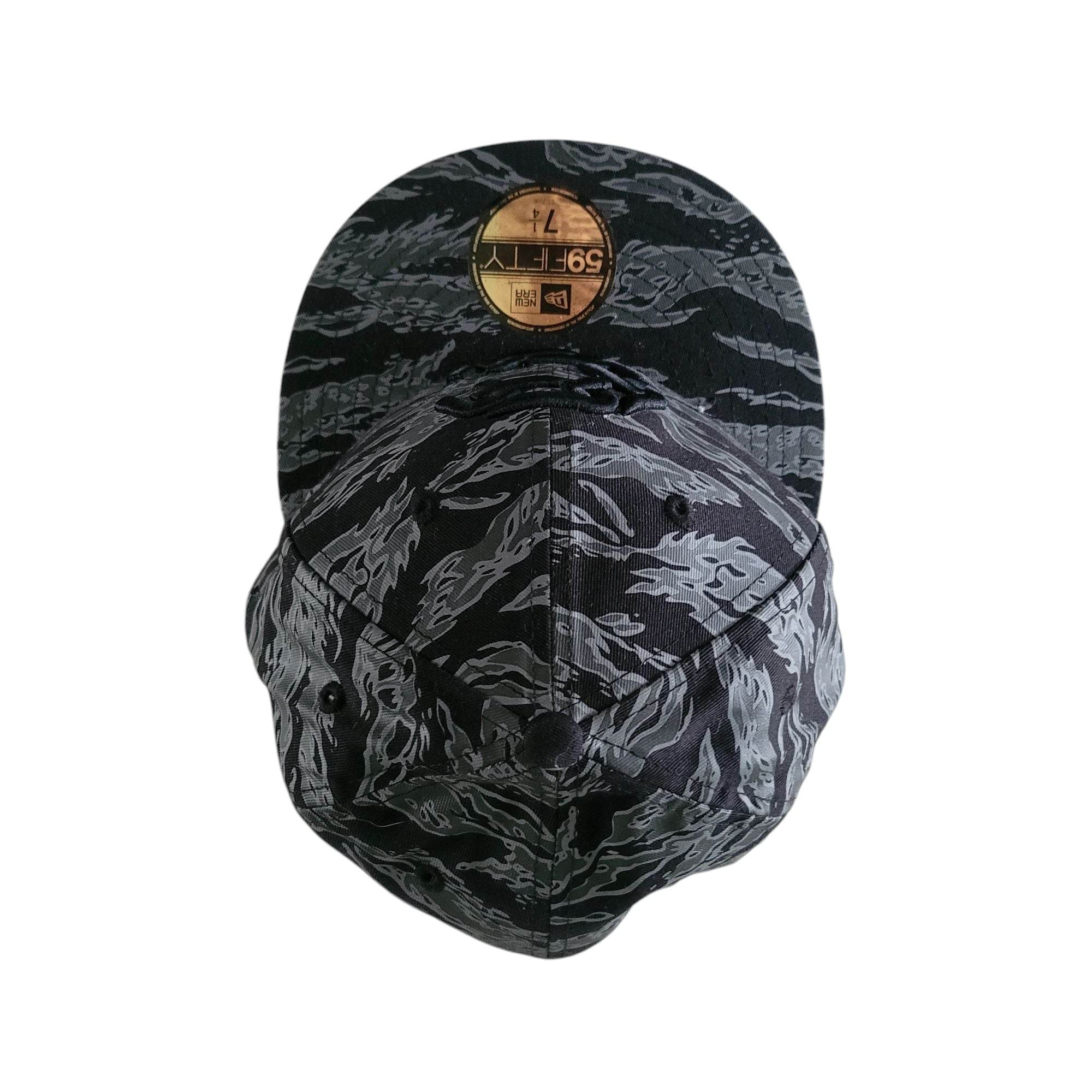 New Era x Crooks & Castles 59FIFTY Fitted Hat - Black Tiger Camo - Size 7 1/4 - USASTARFASHION