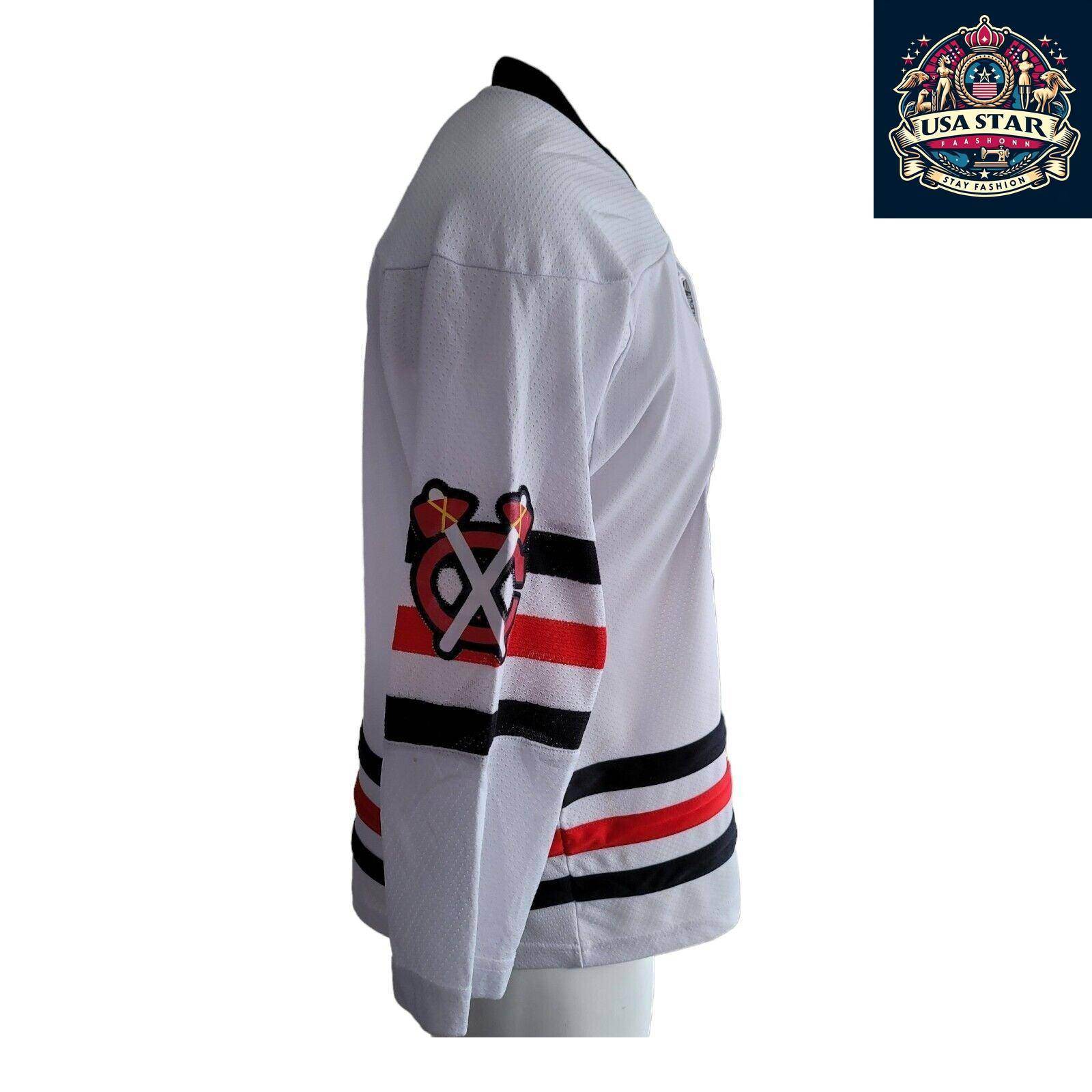 Reebok Chicago Blackhawks Youth Jersey L/XL - Vintage White Design with Iconic Logo - USASTARFASHION