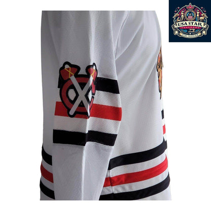 Reebok Chicago Blackhawks Youth Jersey L/XL - Vintage White Design with Iconic Logo - USASTARFASHION