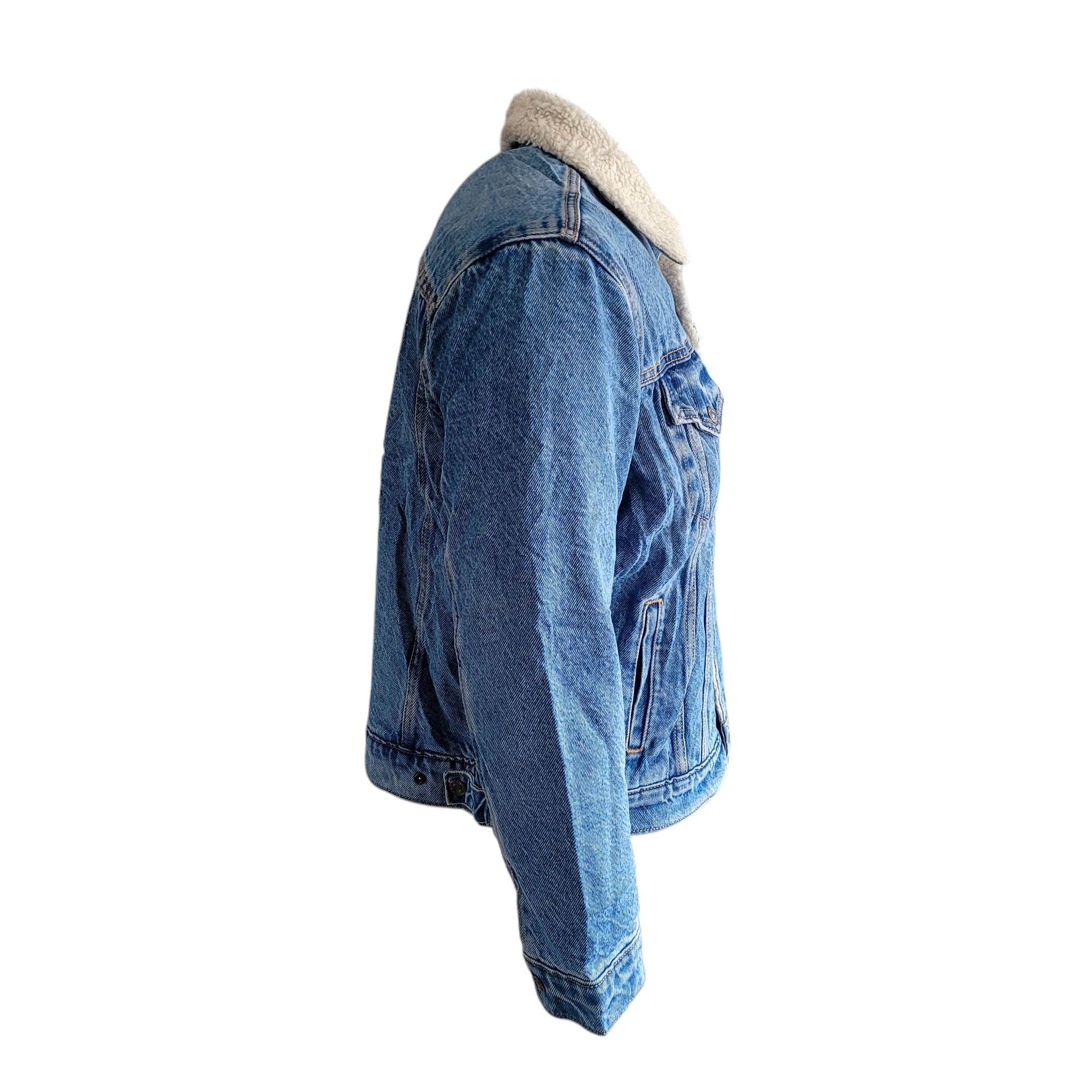 Levi’s Sherpa - Lined Trucker Jacket WaterLess™ – Size L (Second Hand) - USASTARFASHION