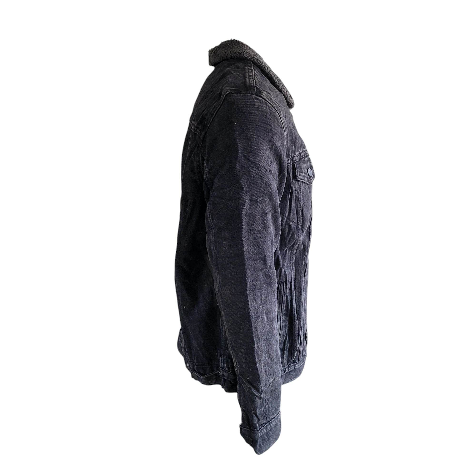 Levi’s Sherpa Trucker Jacket – Black Denim, WaterLess™, Size XL - USASTARFASHION