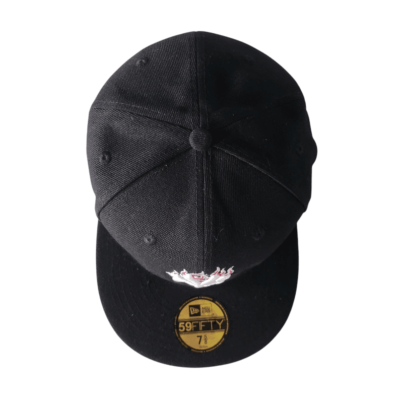 New York Yankees Fitted Cap 59FIFTY - Black with Reflective Multicolor Logo, Size 7 5/8 - USASTARFASHION
