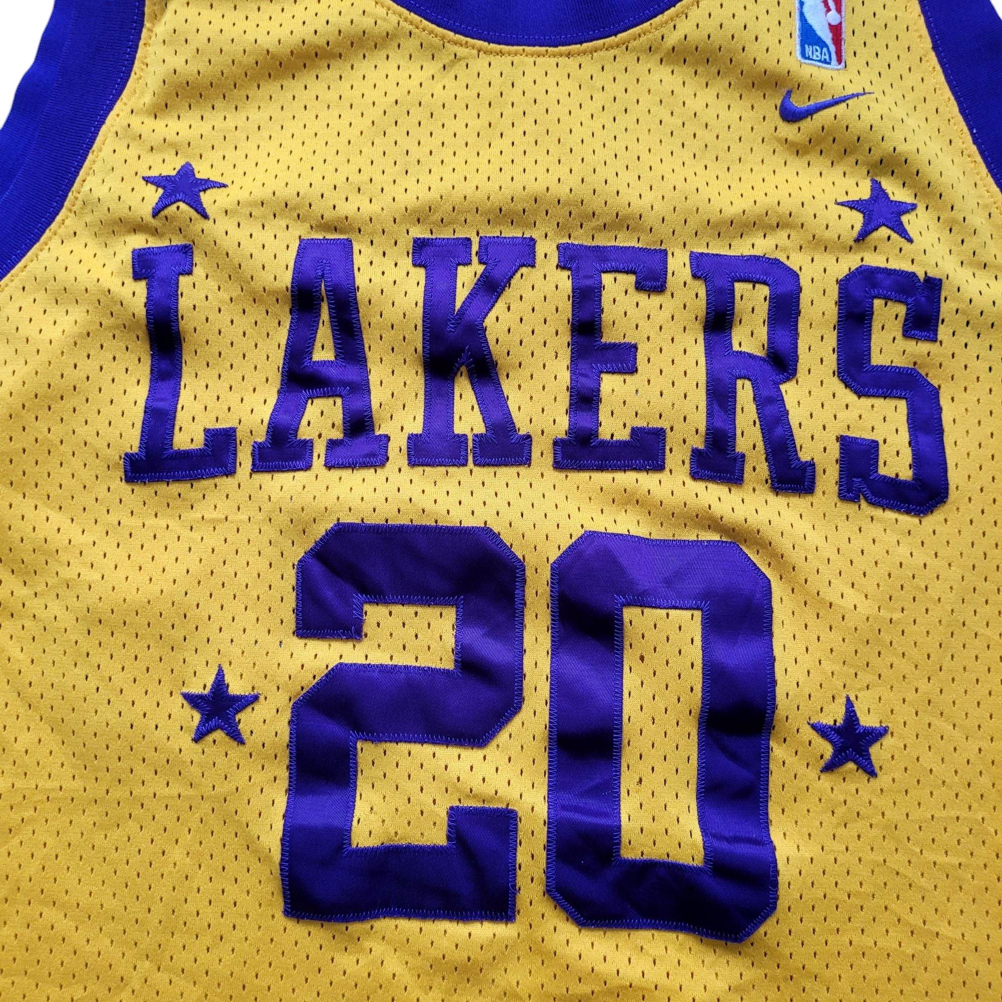 Nike 2003 - 04 Los Angeles Lakers Gary Payton 20 Jersey – Gold – Size XL - USASTARFASHION