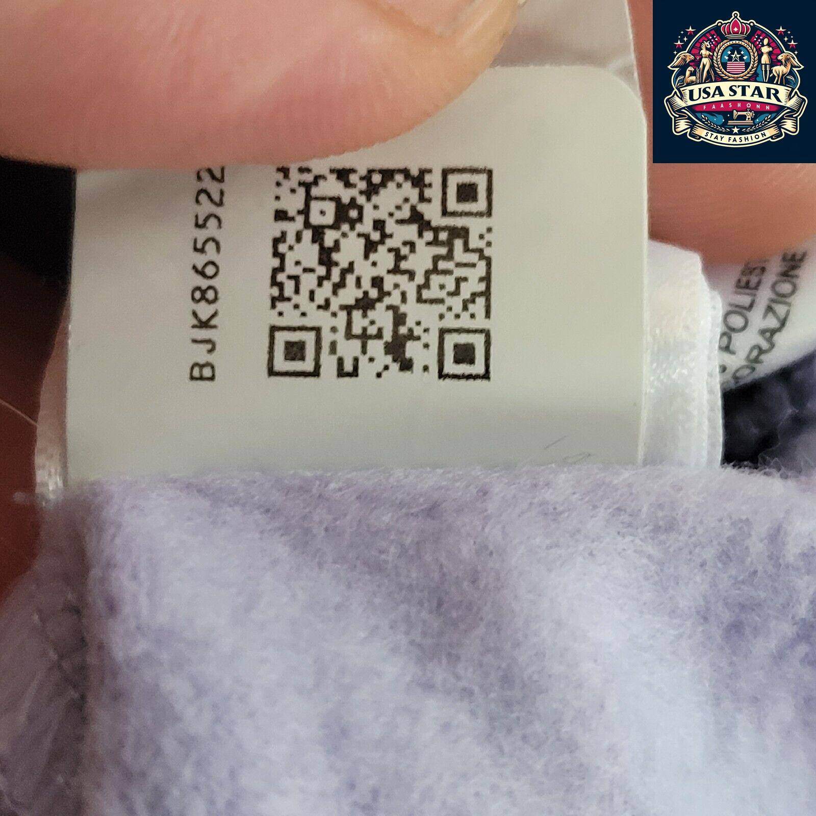 The North Face Women's Hoodie Size Small - Cozy, Stylish, Adjustable Fit with Front Pocket - USASTARFASHION