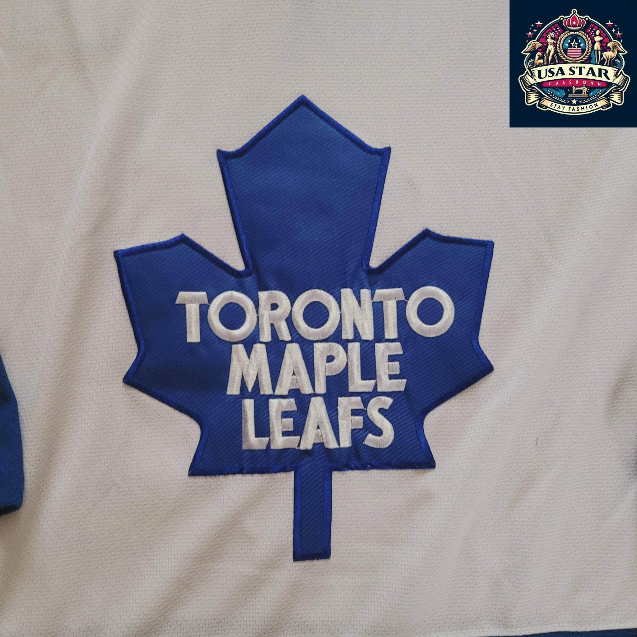 Toronto Maple Leafs Jersey Owen Nolan CCM 11 Adult Medium - Moisture - Wicking Fabric - USASTARFASHION