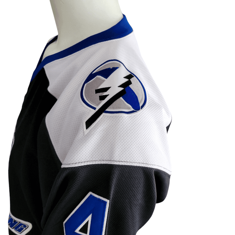 Vintage Tampa Bay Lightning Jersey - Vinny Lecavalier #4, CCM NHL, Size M, Black/White/Blue - USASTARFASHION