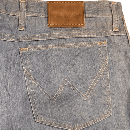 Vintage Wrangler Jeans 46x30, Relaxed Fit, Light Blue Wash, 65% Cotton, Pre - Owned Grade A - USASTARFASHION