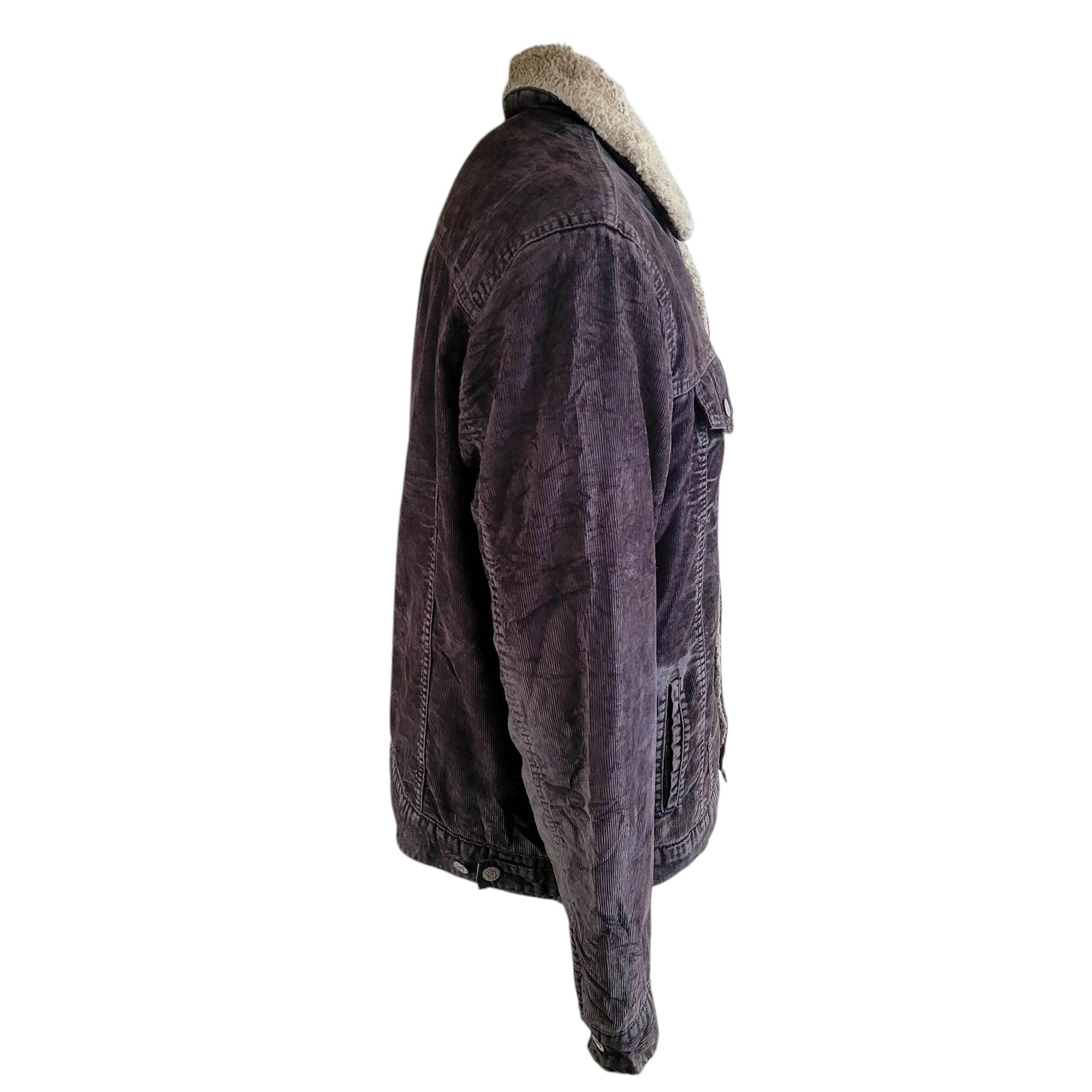 Vintage Levi’s 70598 Sherpa Corduroy Trucker Jacket – XL, USA - USASTARFASHION
