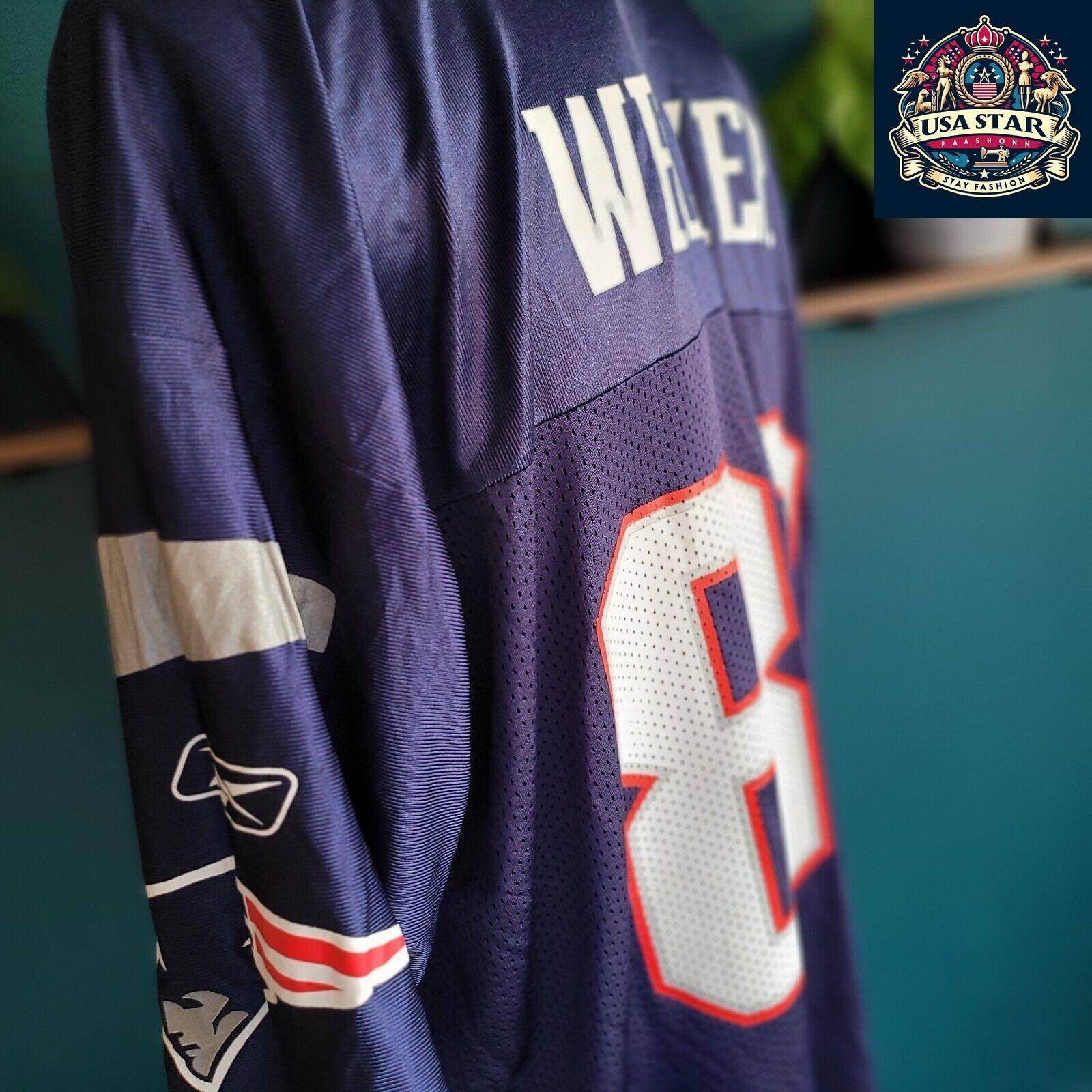 Vintage NFL Shirt - Patriots Welker 83 Reebok Team Apparel Size L, Comfortable Fit, Iconic Design - USASTARFASHION