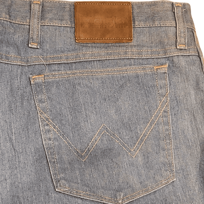 Vintage Wrangler Jeans 46x30, Relaxed Fit, Light Blue Wash, 65% Cotton, Pre - Owned Grade A - USASTARFASHION